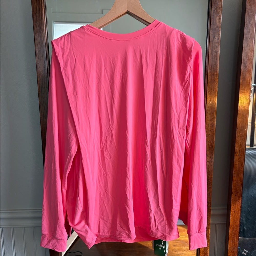 HALARA Vibrant Pink Top